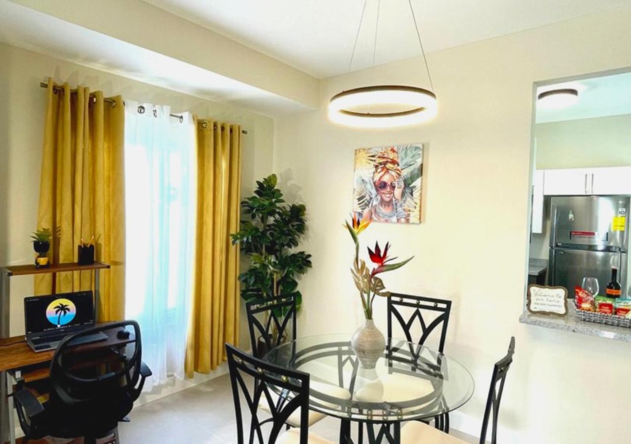 Seashore Vacation Home, Oceanpointe, Lucea, Jamaica Екстер'єр фото