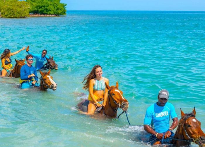 Seashore Vacation Home, Oceanpointe, Lucea, Jamaica Екстер'єр фото